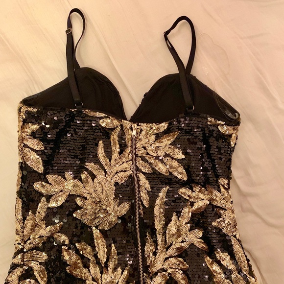 FASHION NOVA SEQUIN DRESS - Picture 6 of 8
